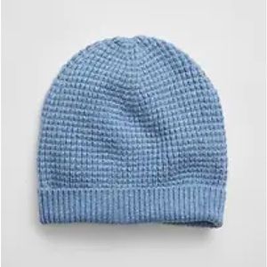 NWT GAP WAFFLE KNIT BEANIE COLOR Soft California blue OS